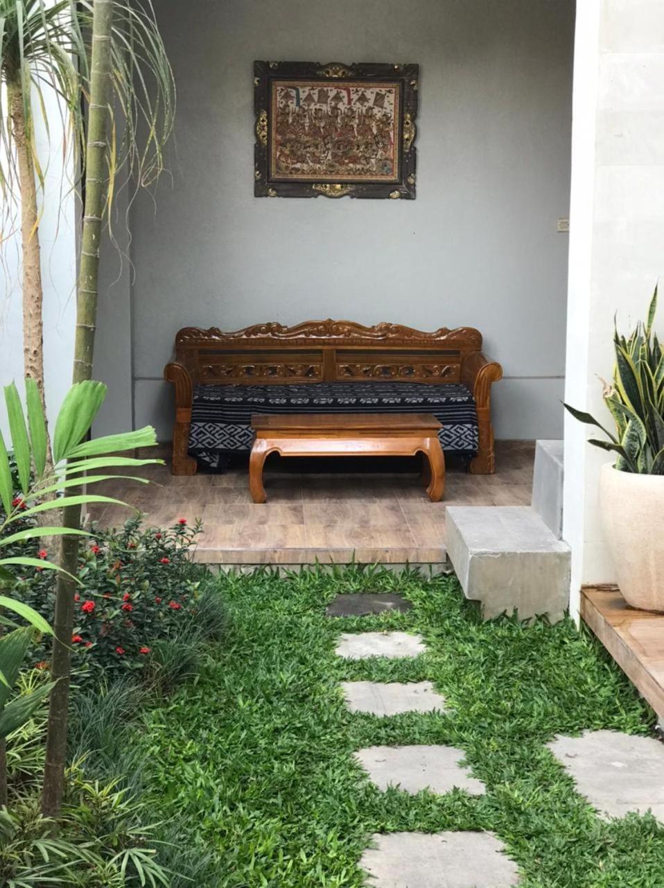 Villa Makmur Kerobokan Exterior foto