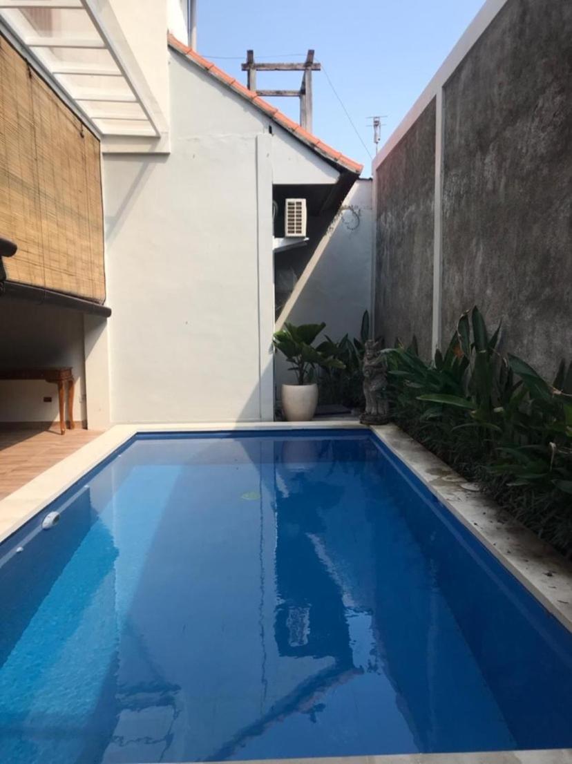 Villa Makmur Kerobokan Exterior foto